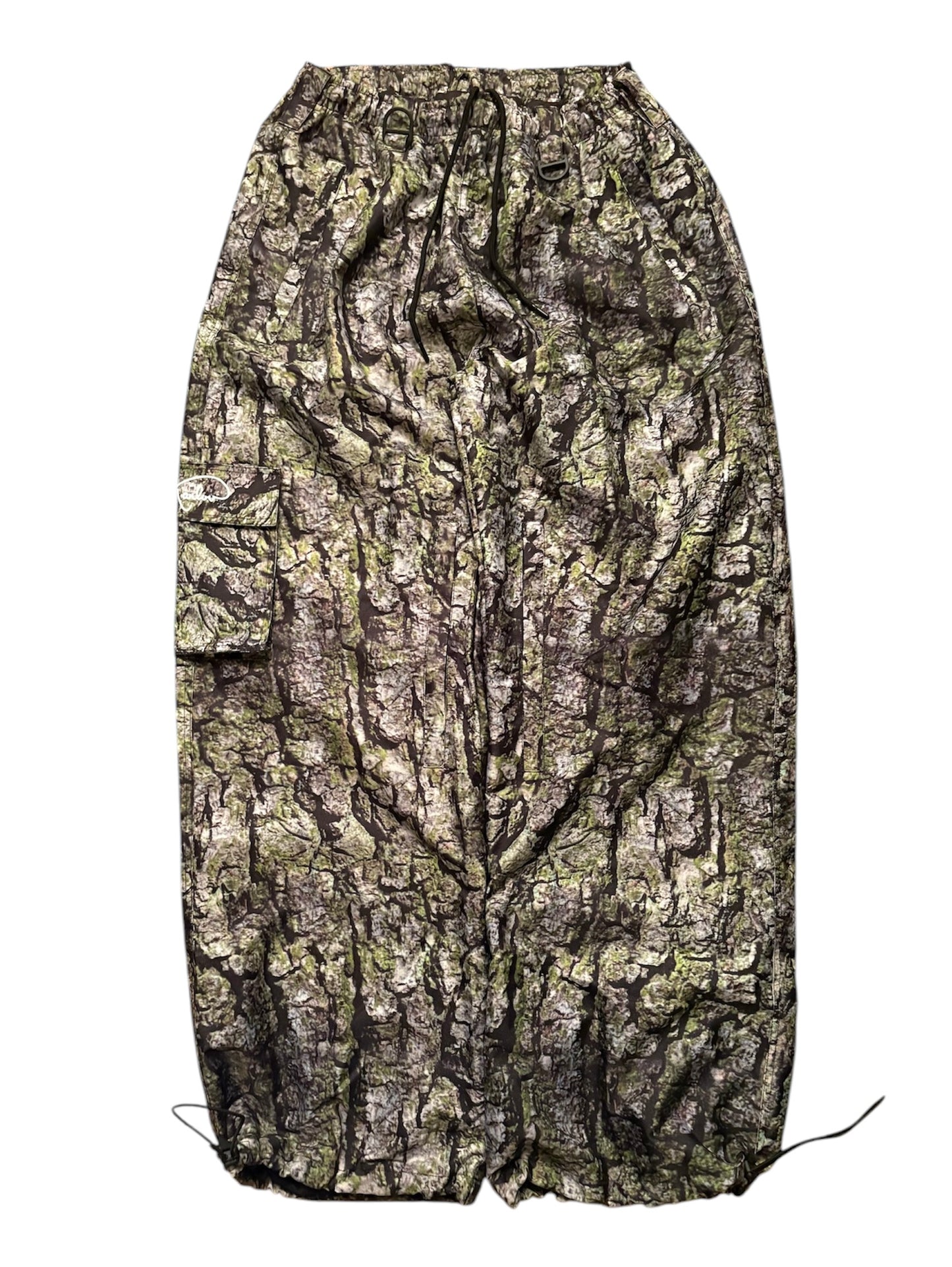 mossy tree bark basic pant